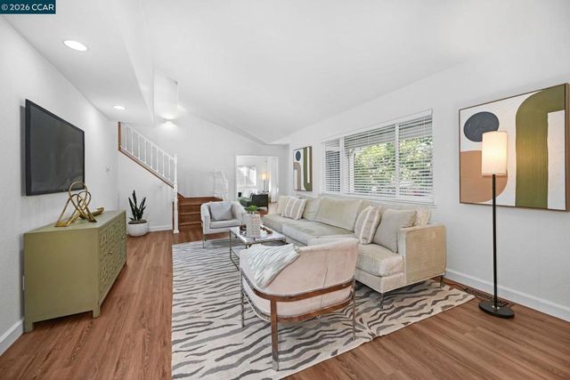 1700 Pleasant Hill Road, Pleasant Hill, CA 94523