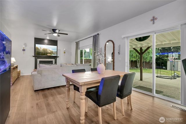 473 Mountain Circle Drive, Buckley, WA 98321