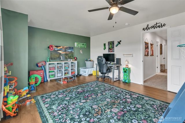 473 Mountain Circle Drive, Buckley, WA 98321