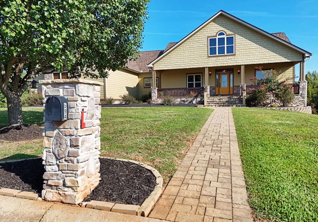 594 Summit Trace, Blairsville, GA 30512