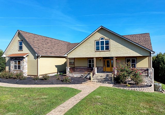 594 Summit Trace, Blairsville, GA 30512