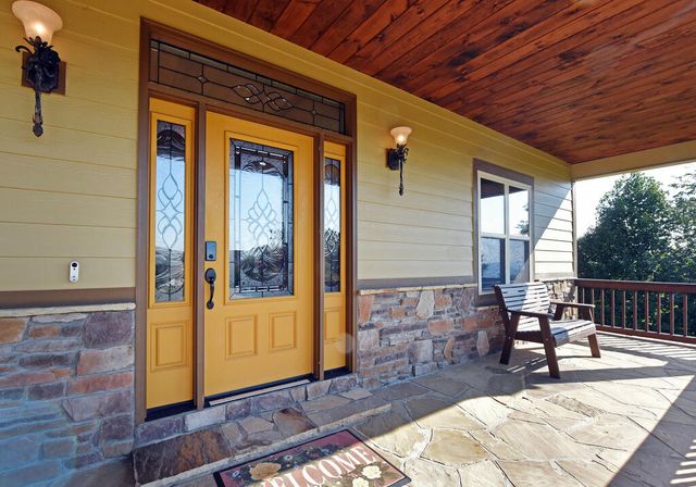 594 Summit Trace, Blairsville, GA 30512