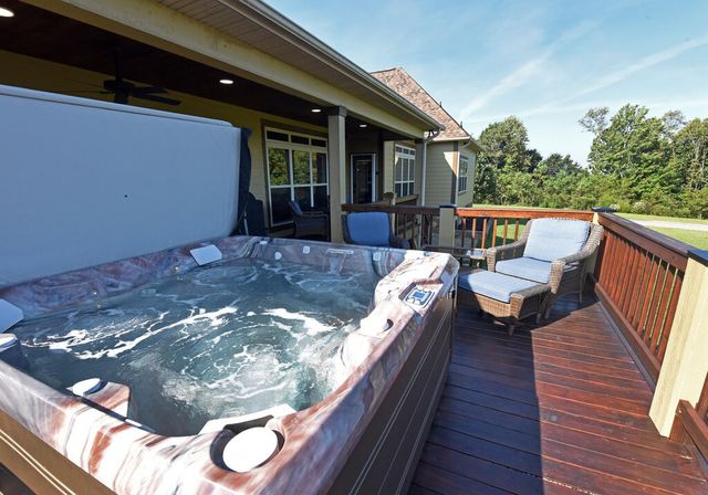 594 Summit Trace, Blairsville, GA 30512