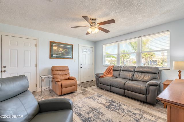 40 Palmetto Drive, Ormond Beach, FL 32176