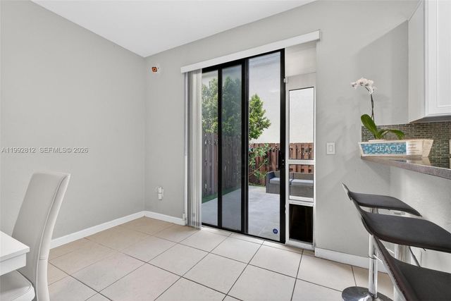 9807 NW 88th Ter, Doral, FL 33178