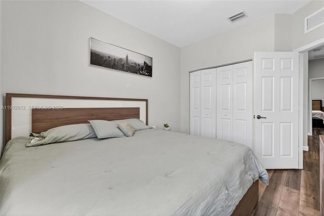 9807 NW 88th Ter, Doral, FL 33178