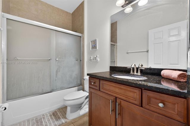 9807 NW 88th Ter, Doral, FL 33178