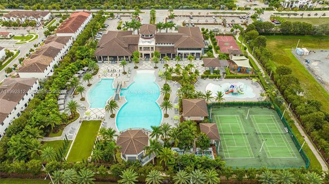 9807 NW 88th Ter, Doral, FL 33178