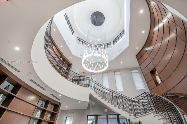 9807 NW 88th Ter, Doral, FL 33178