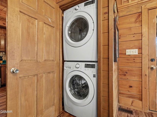 1141 Ski View Lane, Sevierville, TN 37876