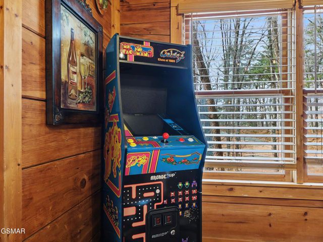 1141 Ski View Lane, Sevierville, TN 37876