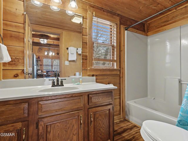 1141 Ski View Lane, Sevierville, TN 37876