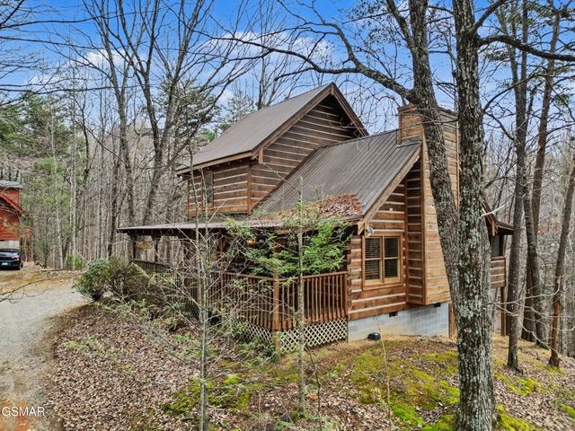 1141 Ski View Lane, Sevierville, TN 37876