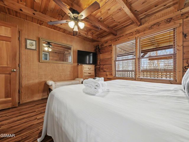 1141 Ski View Lane, Sevierville, TN 37876