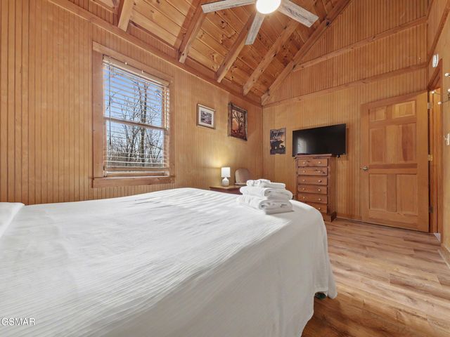 1141 Ski View Lane, Sevierville, TN 37876