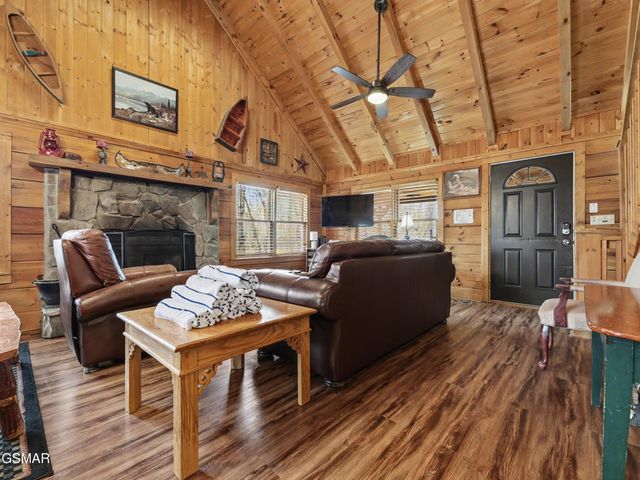 1141 Ski View Lane, Sevierville, TN 37876