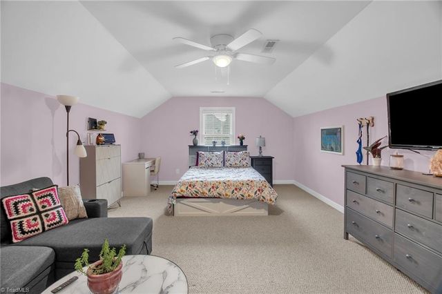 136 Montauk Court, Clemmons, NC 27012