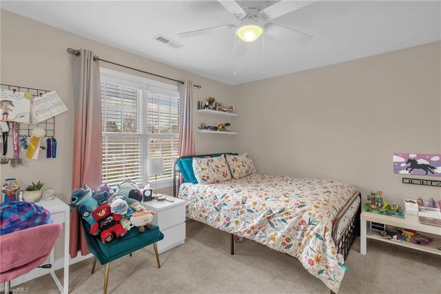 136 Montauk Court, Clemmons, NC 27012