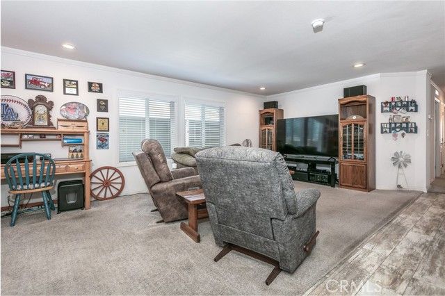 18 Portola, San Fernando, CA 91345