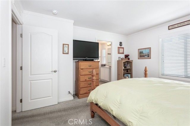 18 Portola, San Fernando, CA 91345