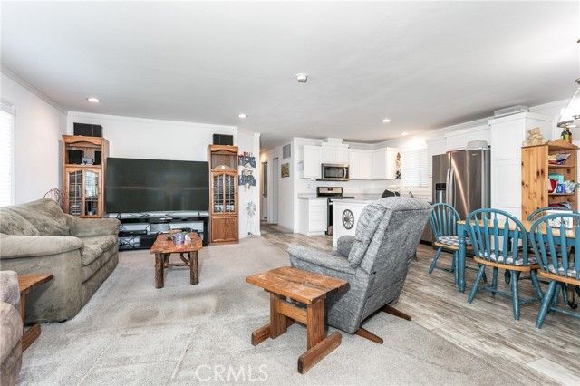 18 Portola, San Fernando, CA 91345