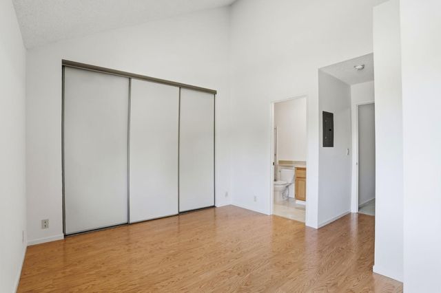1028 Summermist Court, San Jose, CA 95122