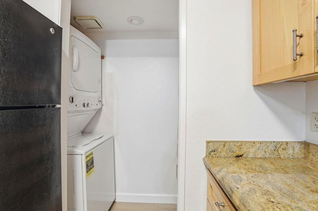 1028 Summermist Court, San Jose, CA 95122