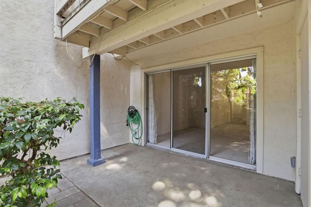 1028 Summermist Court, San Jose, CA 95122