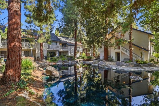 1028 Summermist Court, San Jose, CA 95122