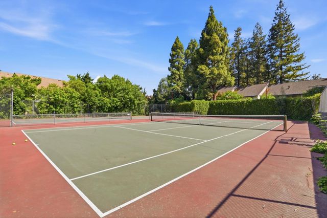 1028 Summermist Court, San Jose, CA 95122
