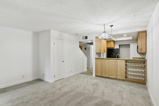 1028 Summermist Court, San Jose, CA 95122
