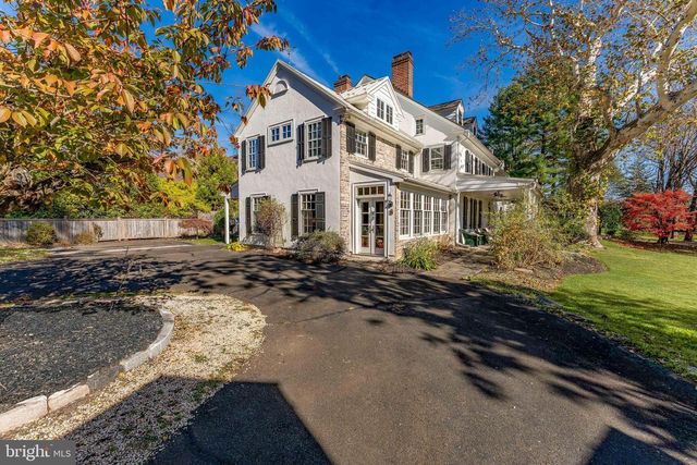 630 WASHINGTON LN, Jenkintown, PA 19046