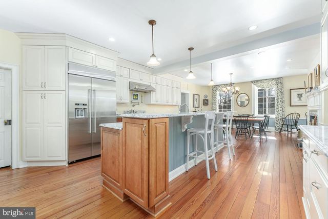 630 WASHINGTON LN, Jenkintown, PA 19046