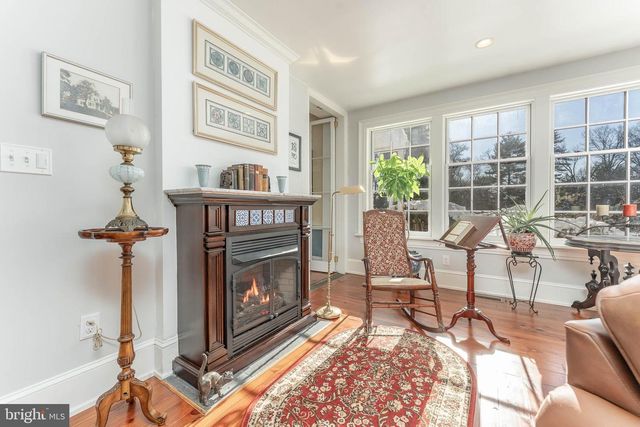 630 WASHINGTON LN, Jenkintown, PA 19046