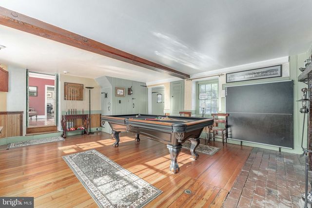 630 WASHINGTON LN, Jenkintown, PA 19046