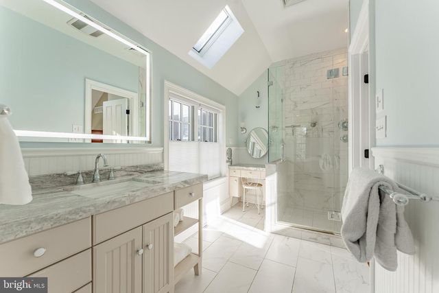 630 WASHINGTON LN, Jenkintown, PA 19046