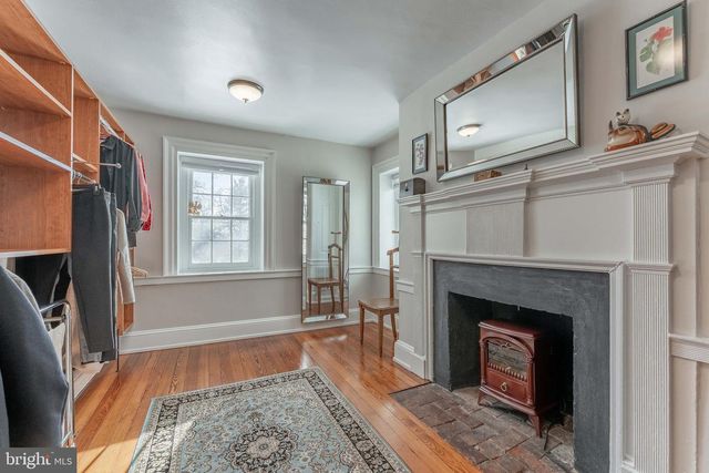 630 WASHINGTON LN, Jenkintown, PA 19046