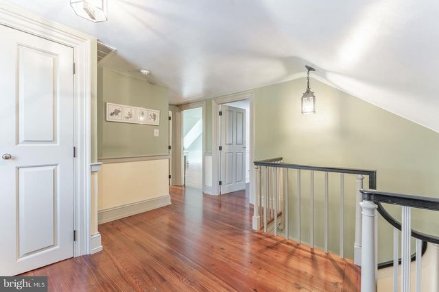 630 WASHINGTON LN, Jenkintown, PA 19046