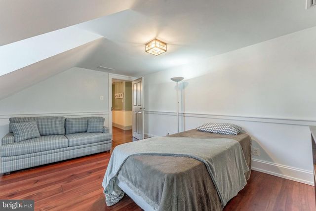 630 WASHINGTON LN, Jenkintown, PA 19046