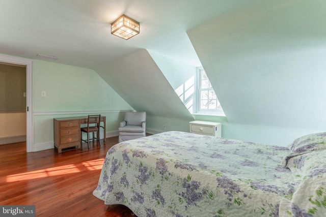 630 WASHINGTON LN, Jenkintown, PA 19046