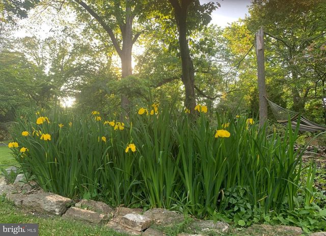 630 WASHINGTON LN, Jenkintown, PA 19046