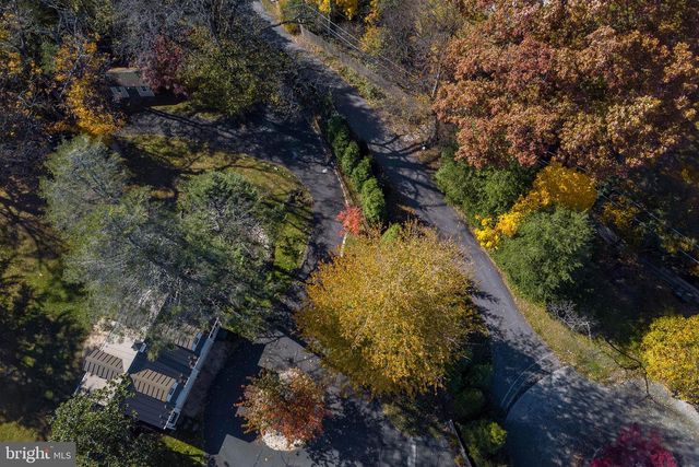 630 WASHINGTON LN, Jenkintown, PA 19046