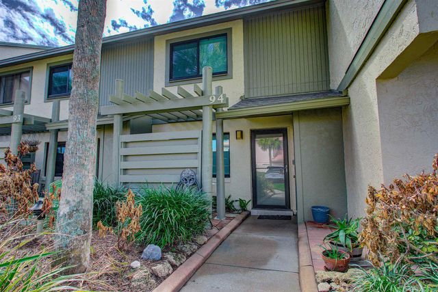 94 Village Del Prado Cir, St Augustine, FL 32080