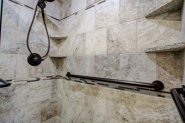 94 Village Del Prado Cir, St Augustine, FL 32080