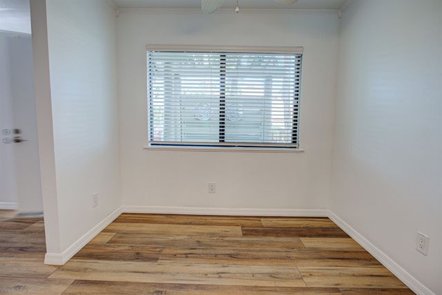 94 Village Del Prado Cir, St Augustine, FL 32080