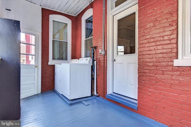 214 DUKE ST, Ephrata, PA 17522