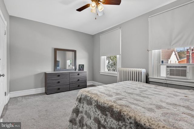 214 DUKE ST, Ephrata, PA 17522