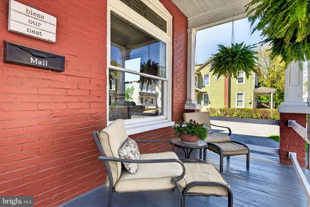 214 DUKE ST, Ephrata, PA 17522