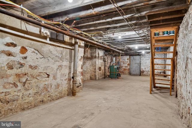 214 DUKE ST, Ephrata, PA 17522
