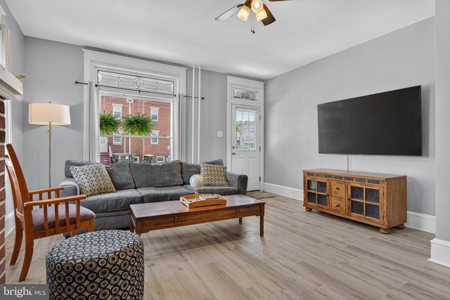 214 DUKE ST, Ephrata, PA 17522